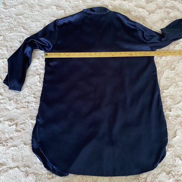 VTG Victoria's Secret Womens P/S Satin Night Shirt Navy w Nude Lace Trim Collar - Picture 7 of 10